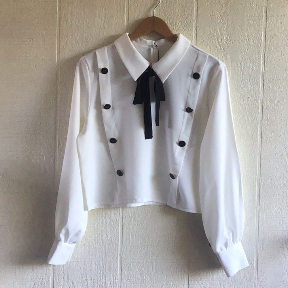 Storets Lucy gold buttons cropped black ribbon tie blouse - Picture 2 of 16